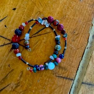 Gem stone diffuser bracelet